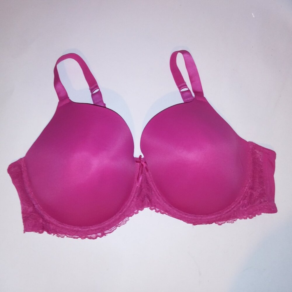 Dreamfit Bra 44DD Lightly Lined Lace Trim Solid Pink Underwire Preowned  *Bundle